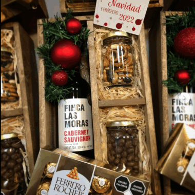 Premium Holiday Box
